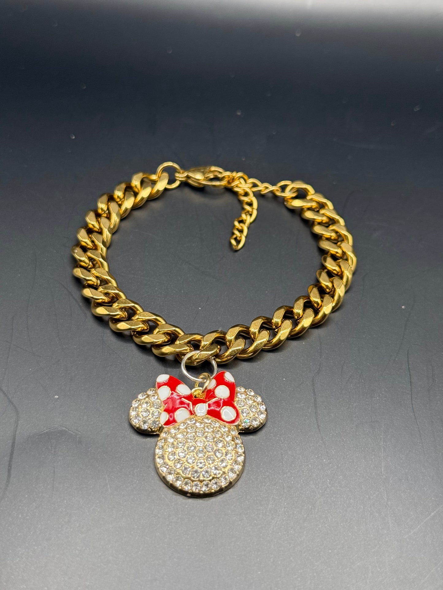 Gold Minnie Mouse